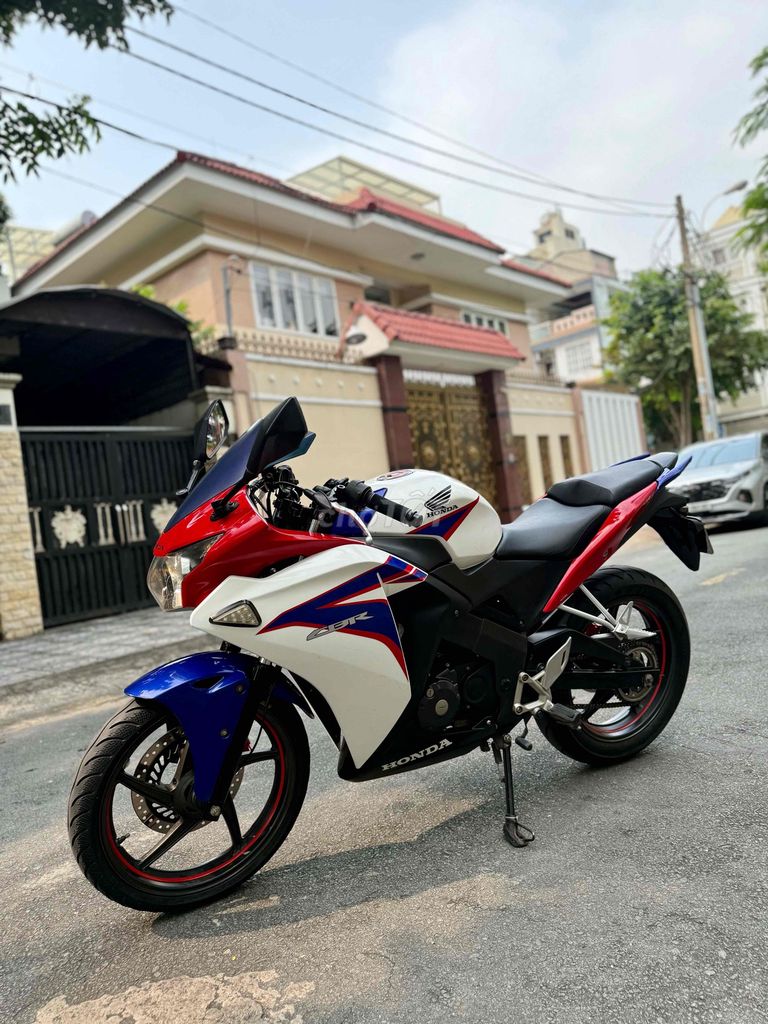 Honda CBR 150R. Mua bán Xe máy tại Quận Bình Tân Tp Hồ Chí Minh được đăng bởi  Như Quỳnh hình 5