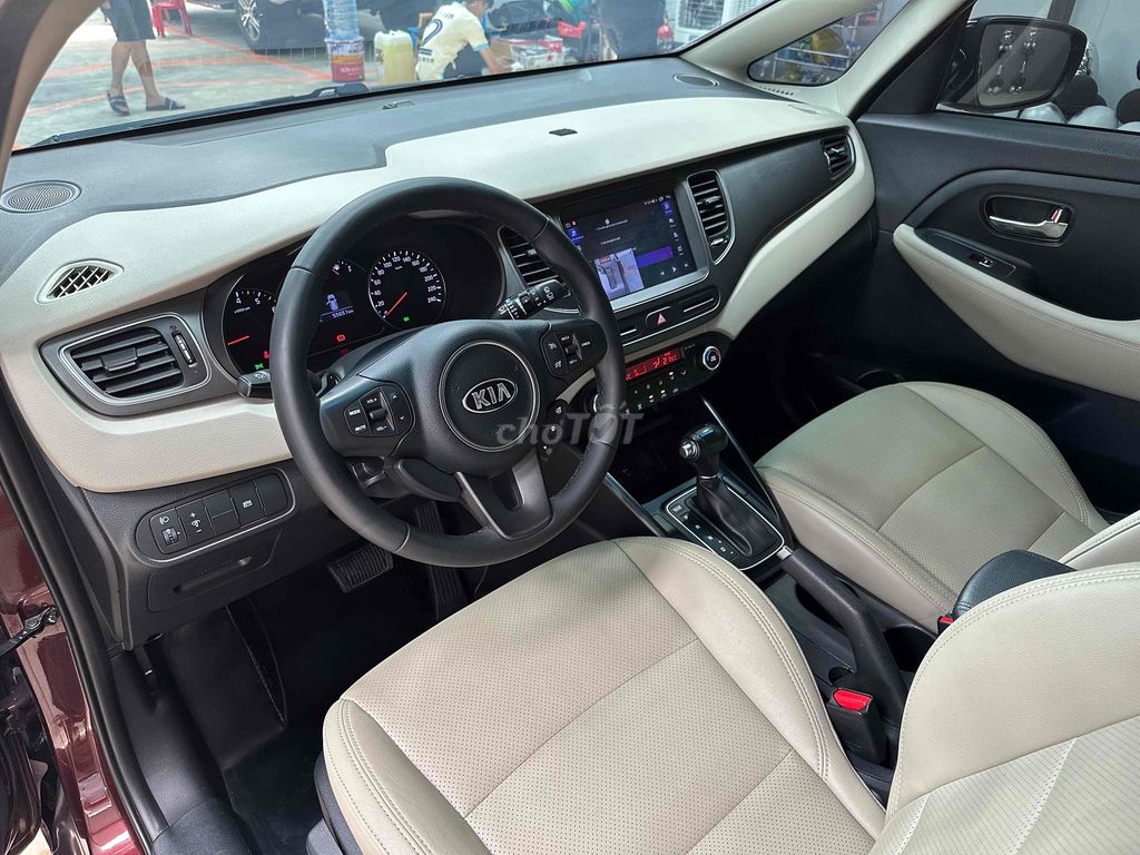 Kia Rondo 2019 Rondo GAT - 55000 km. Mua bán Ô tô tại Thành phố Buôn Ma Thuột Đắk Lắk được đăng bởi Hiếu Đắk Lắk hình 9