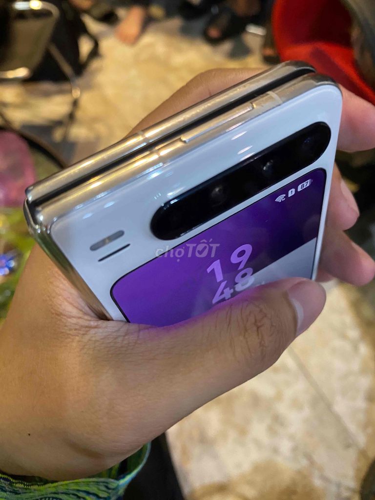 Huawei Pura X 512GB Trắng HarmonyOS. Mua bán Điện thoại tại Quận Tân Phú Tp Hồ Chí Minh được đăng bởi Tony Chung hình 1