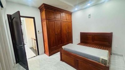 Nhà 4 Tầng Quận 7 – Xe Hơi Đậu Trước Nhà – Chỉ 20m Ra Hoàng Trọng Mâu