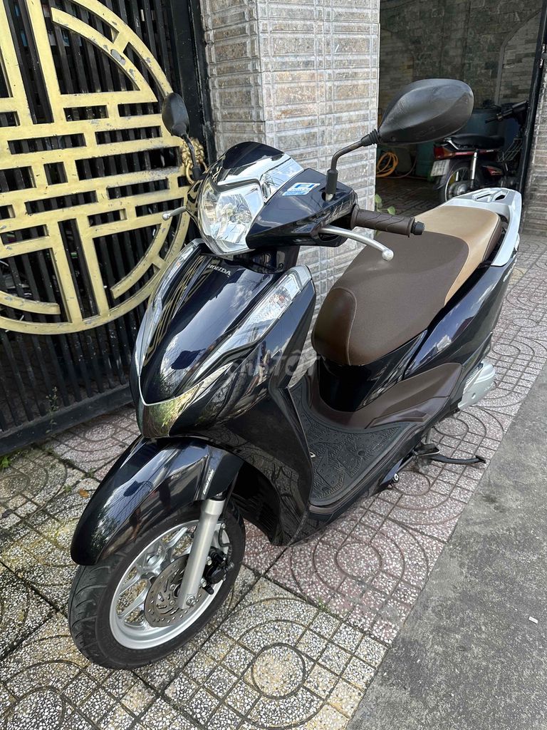 Honda lead 125 Fi khoá thông minh zin chính chủ 65. Mua bán Xe máy tại Quận Thốt Nốt Cần Thơ được đăng bởi Cầm Đồ Thành Chánh  hình 6