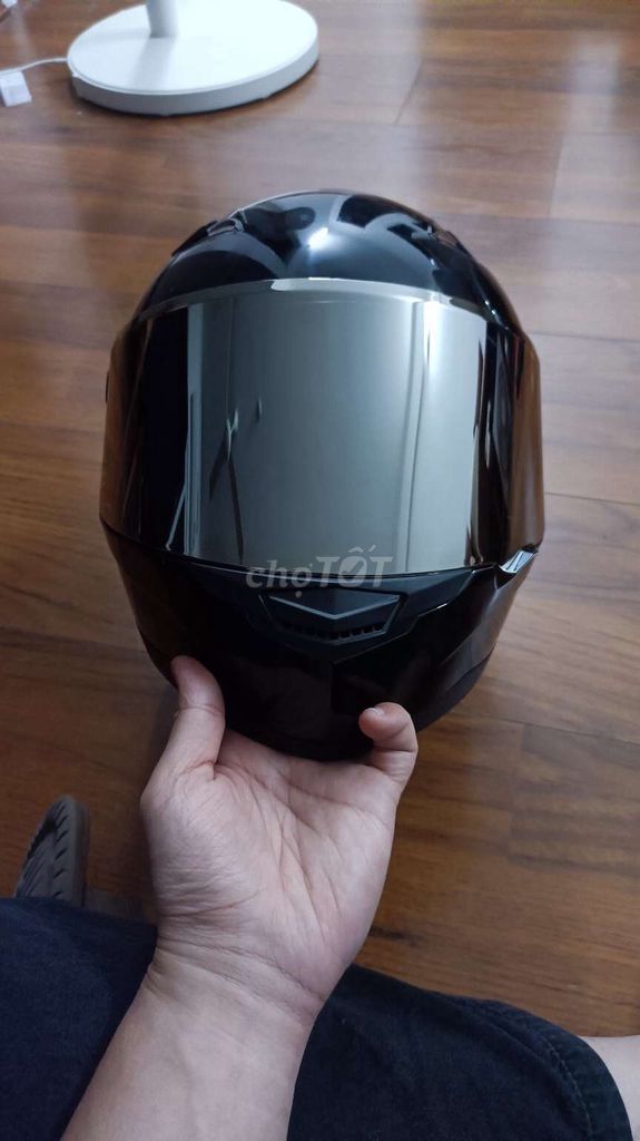 Mũ Fullface AGU Kính tráng gương.. Mua bán Phụ tùng xe tại Quận Cầu Giấy Hà Nội được đăng bởi Phạm Long hình 4