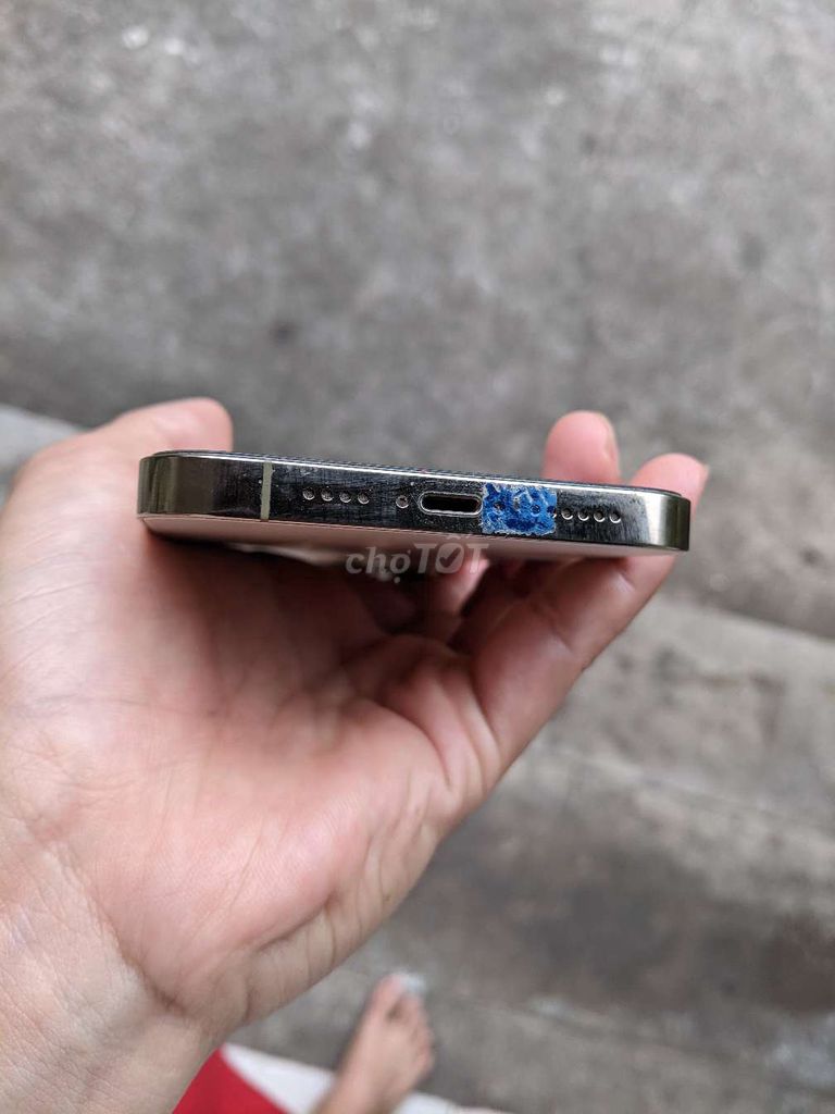 iPhone 14 Pro Max 512GB Vàng Quốc tế Mỹ. Mua bán Điện thoại tại Huyện Vụ Bản Nam Định được đăng bởi Nguyễn Văn hình 1