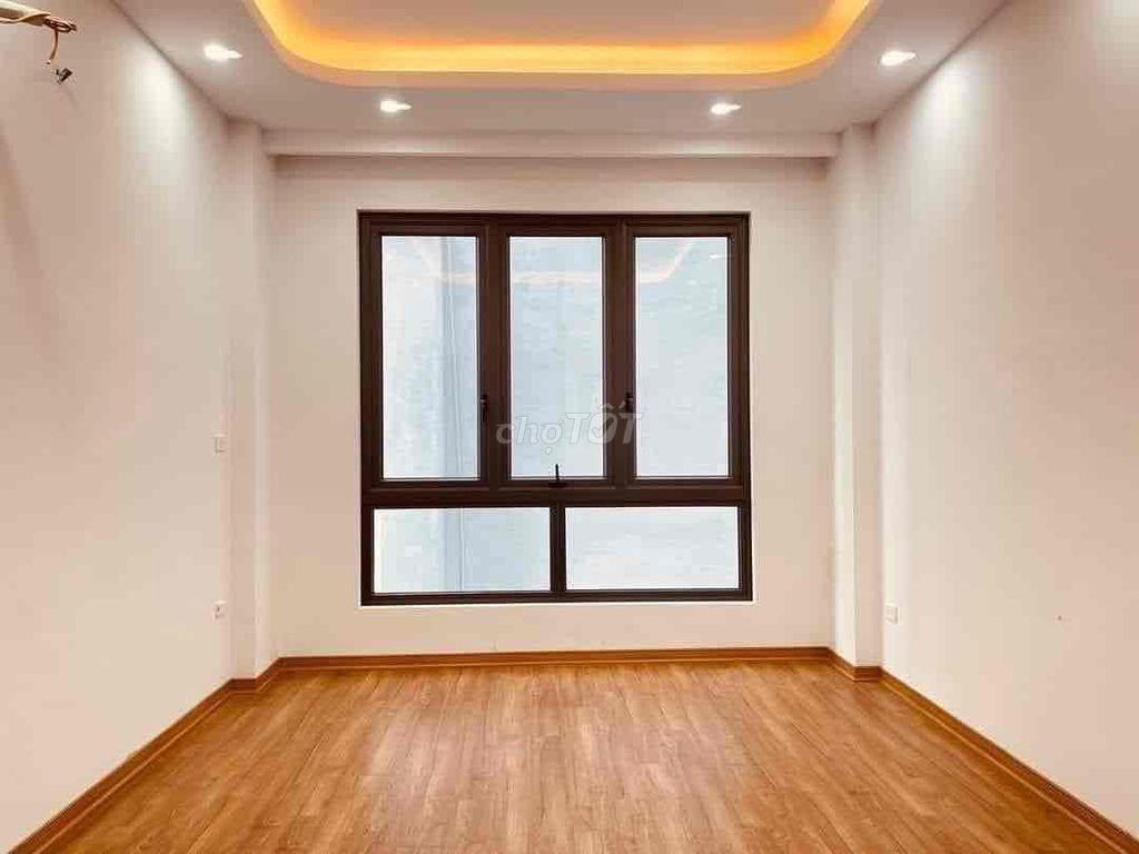 💎 Nhà Riêng 4 Tầng 32m2 Giáp Bát - Giải Phóng ( Gần Phố, Oto )