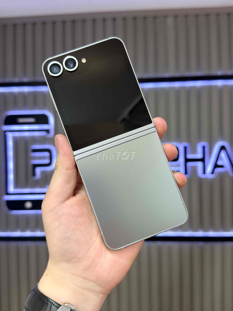 Samsung Galaxy Z Flip6 256GB Việt Nam. Mua bán Điện thoại tại Quận 3 Tp Hồ Chí Minh được đăng bởi Nguyễn Văn Tài hình 1