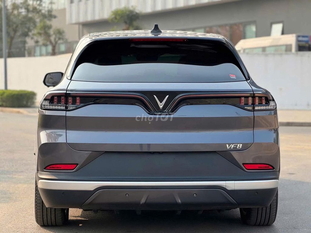 VinFast VF8 2023 Eco - Màu Xám - Pin CATL. Mua bán Ô tô tại Quận Hai Bà Trưng Hà Nội được đăng bởi Vinfast Ocean Park Gia Lâm Hà Nội hình 6