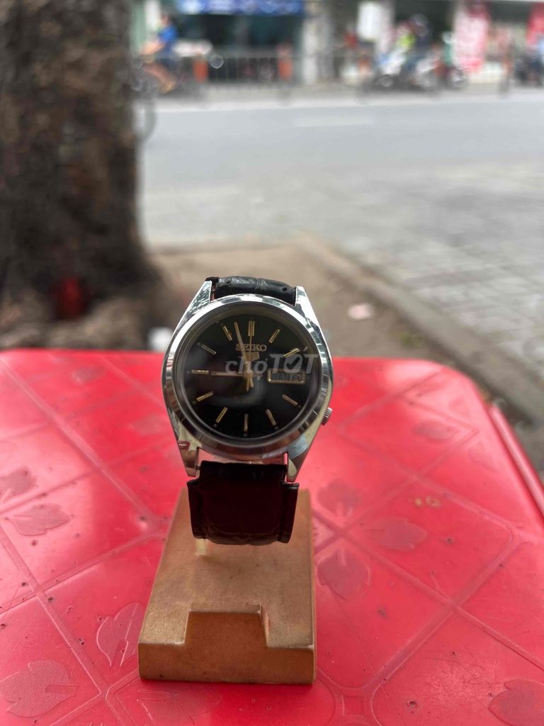 SEIKO 5 actus dial đen