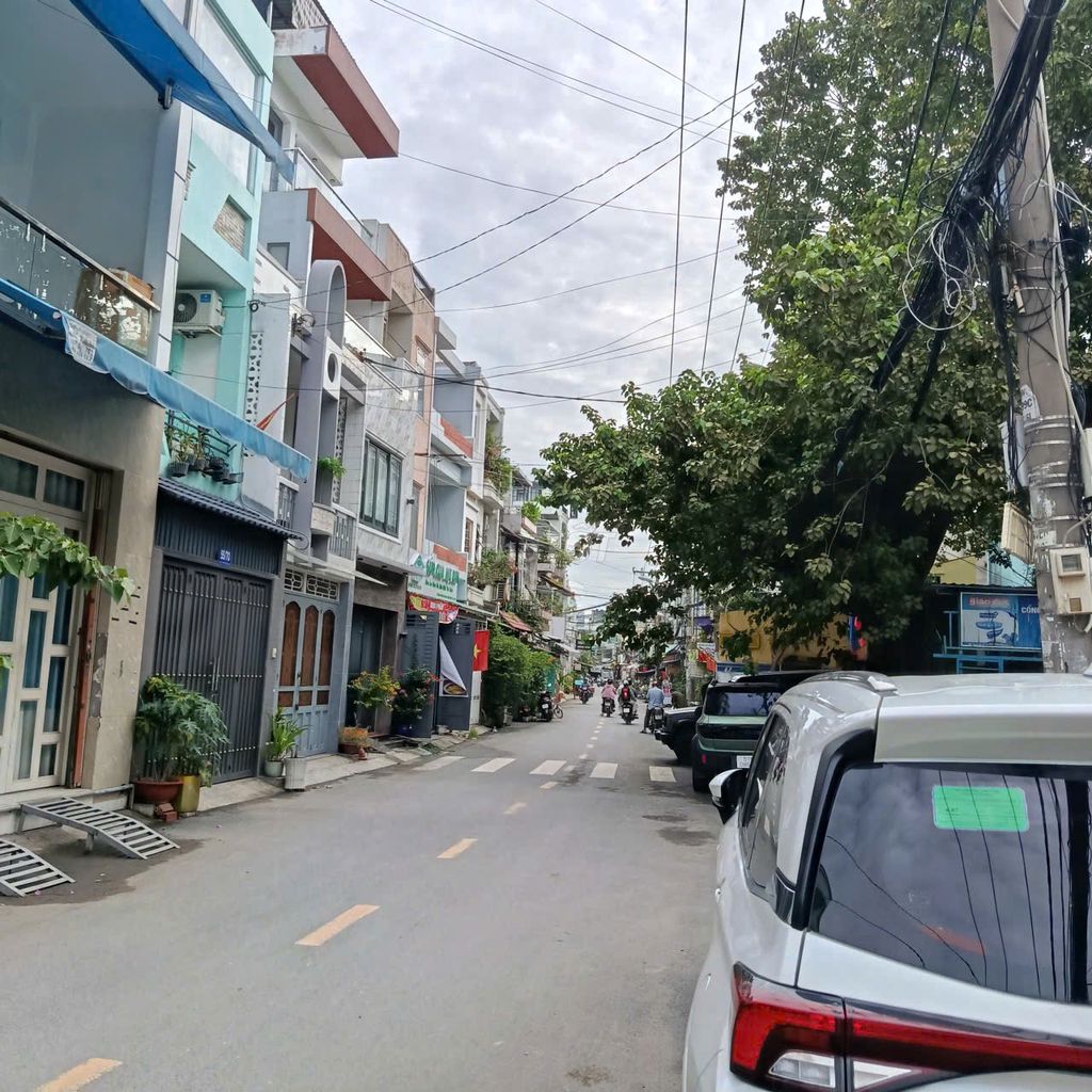 *CỰC HIẾM* 9,4 Tỷ - KINH DOANH TỐT - gần Ngã 6 Gò Vấp -  4 Tầng x 60m²