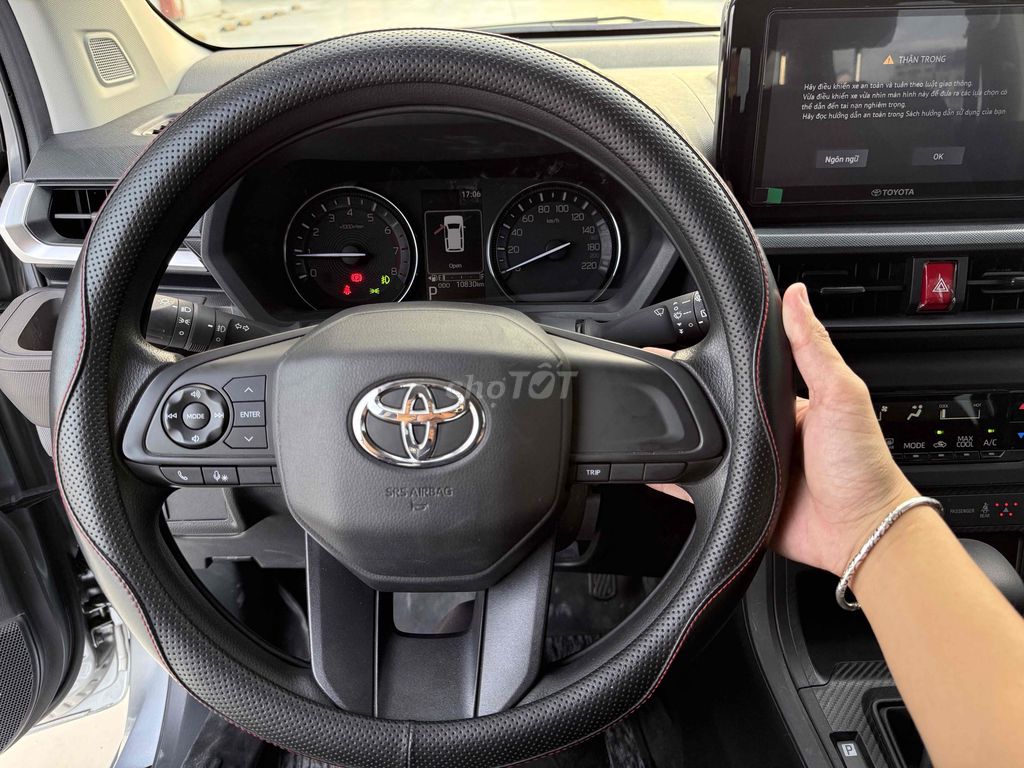 Toyota Avanza Premio 2025 1.5G Bạc 10.800 km. Mua bán Ô tô tại Quận Bình Thạnh Tp Hồ Chí Minh được đăng bởi Công Sang hình 13