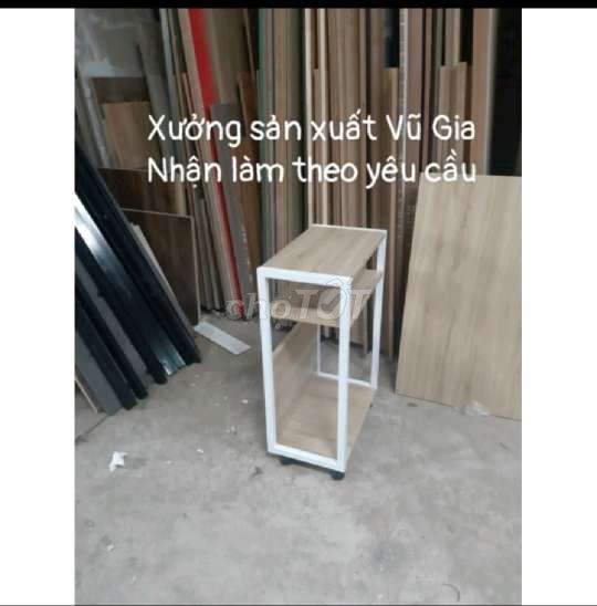 Kệ để cpu và máy in khung sắt chắc chắn