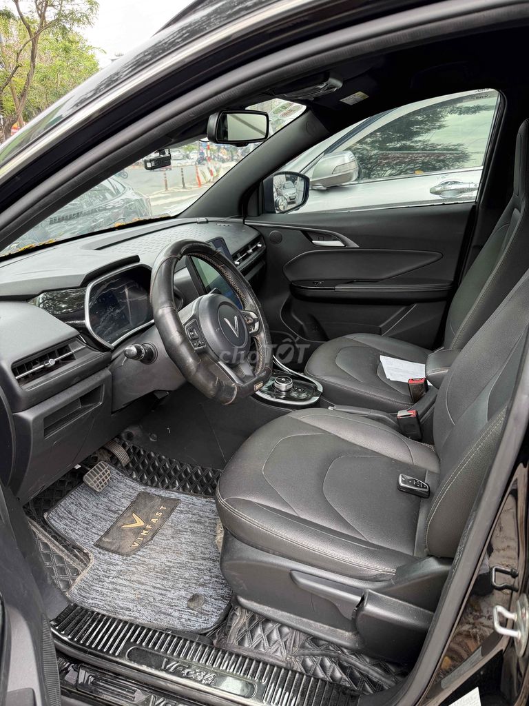 Vinfast VF e34 2022 Đen. Mua bán Ô tô tại Quận Hải Châu Đà Nẵng được đăng bởi Thanh Tran hình 4
