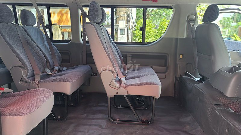 Xe Toyota Hiace 2010 Máy Xăng, Xe Lành Tính. Mua bán Ô tô tại Quận Gò Vấp Tp Hồ Chí Minh được đăng bởi Chợ Xe Cũ Giá Tốt hình 12