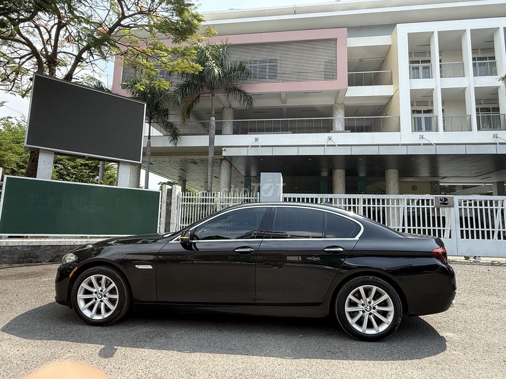 BMW 520I 2015 photo 2