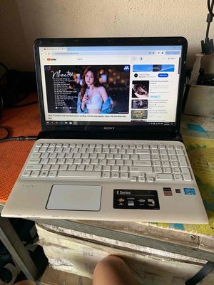 laptop Sony i3-3120 ram 4g hdd 320g