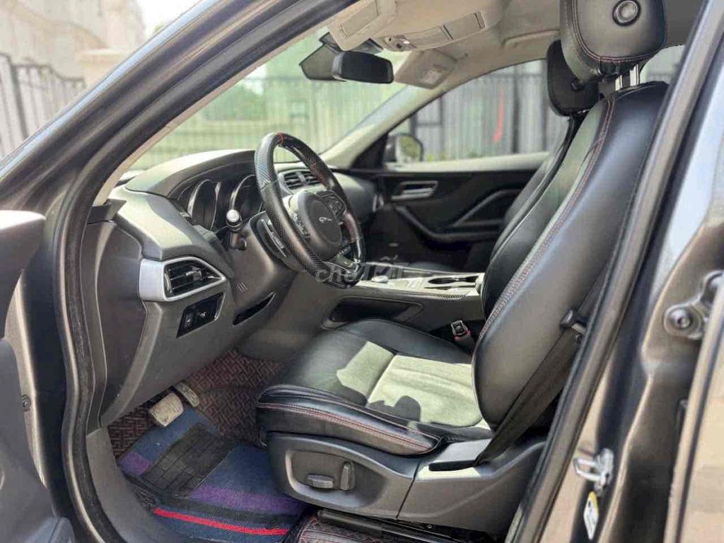 Chính chủ cần tiền chào Bán xe Jaguar 2016. Mua bán Ô tô tại Quận Nam Từ Liêm Hà Nội được đăng bởi Quốc Toản hình 9