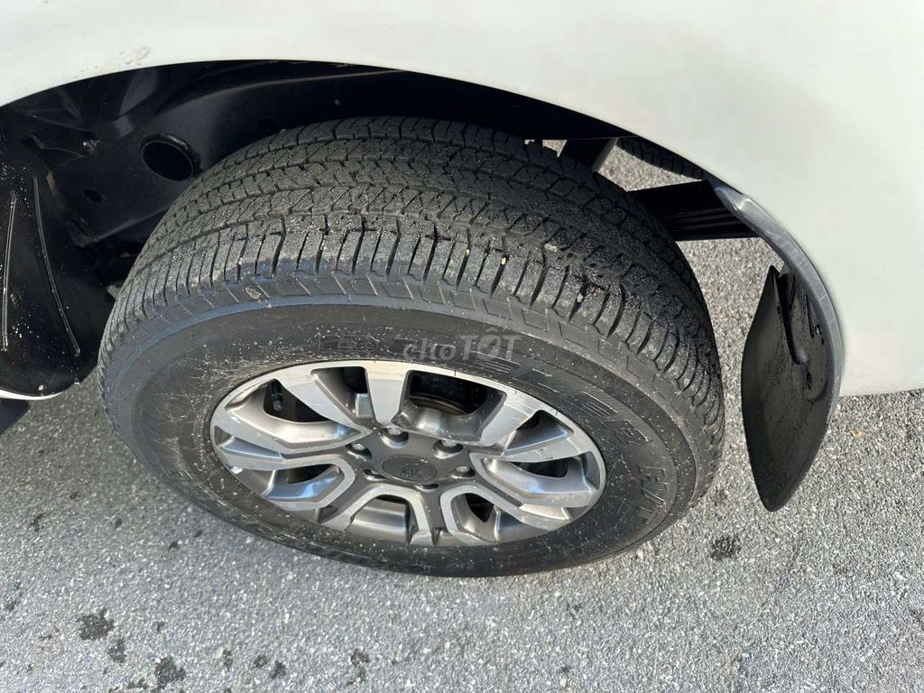 Ford Ranger Wildtrak 3.2L 4x4AT sx 2015 model 2016. Mua bán Ô tô tại Quận Hà Đông Hà Nội được đăng bởi Hà Đông Car hình 10