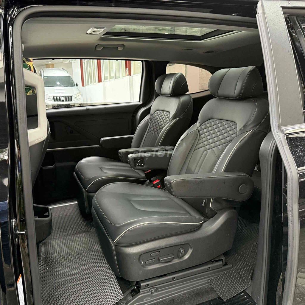 Custin 07 Chỗ Cửa Lùa 2025. Mua bán Ô tô tại Huyện Châu Thành Trà Vinh được đăng bởi Đạt Hyundai Bến Tre hình 5