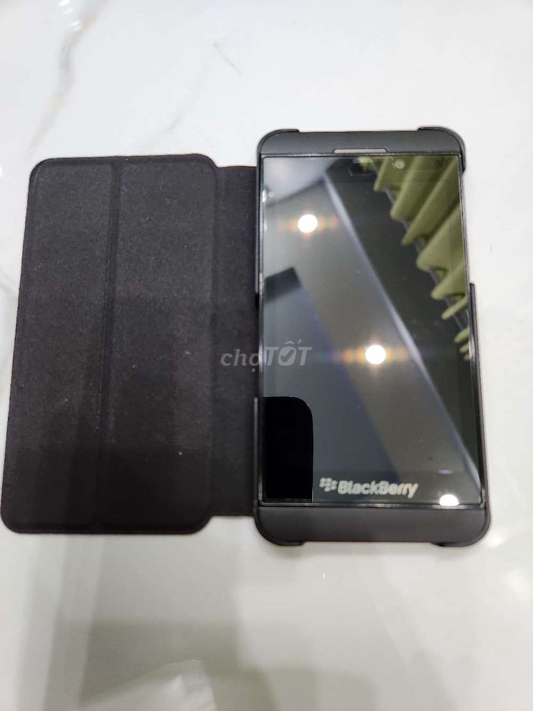 BlackBerry Z10 Đen 99%. Mua bán Điện thoại tại Quận Gò Vấp Tp Hồ Chí Minh được đăng bởi Linh hình 1