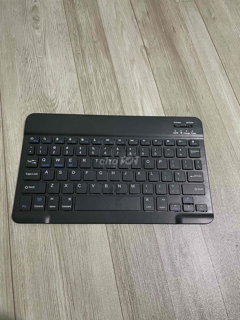 Bàn phím Bluetooth Đen Nhựa. Mua bán Phụ kiện (Màn hình, Chuột...) tại Thành phố Rạch Giá Kiên Giang được đăng bởi Rô nal do hình 1