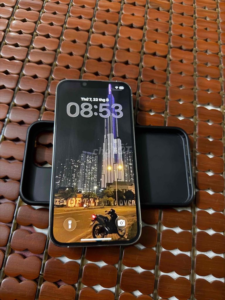 Apple iPhone 13 Pro 128GB Trắng. Mua bán Điện thoại tại Quận Tân Bình Tp Hồ Chí Minh được đăng bởi Nguyễn Long hình 1