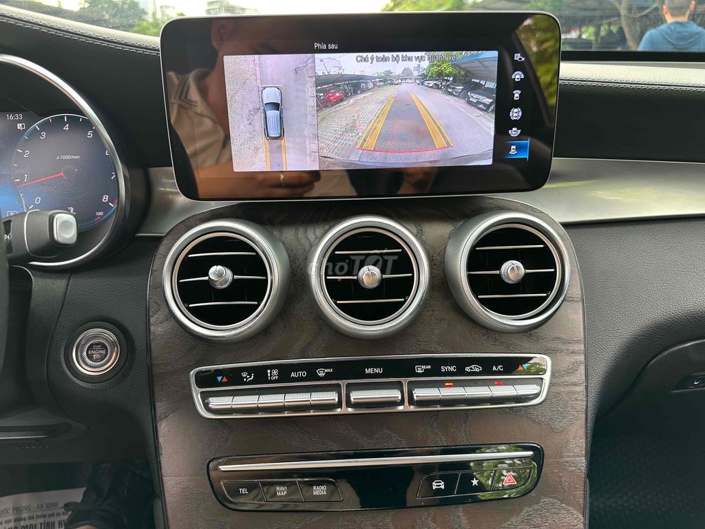 Mercedes Benz GLC 200 Sx 2020 4Matic Đen 56000km. Mua bán Ô tô tại Quận Cầu Giấy Hà Nội được đăng bởi Vũ Kiên hình 13