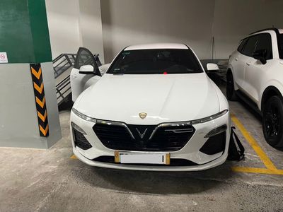 VINFAST LUX A2.0 BASE 2021 GIA ĐÌNH 1 CHỦ VAY 70%. Mua bán Ô tô tại Quận 12 Tp Hồ Chí Minh được đăng bởi Hiếu