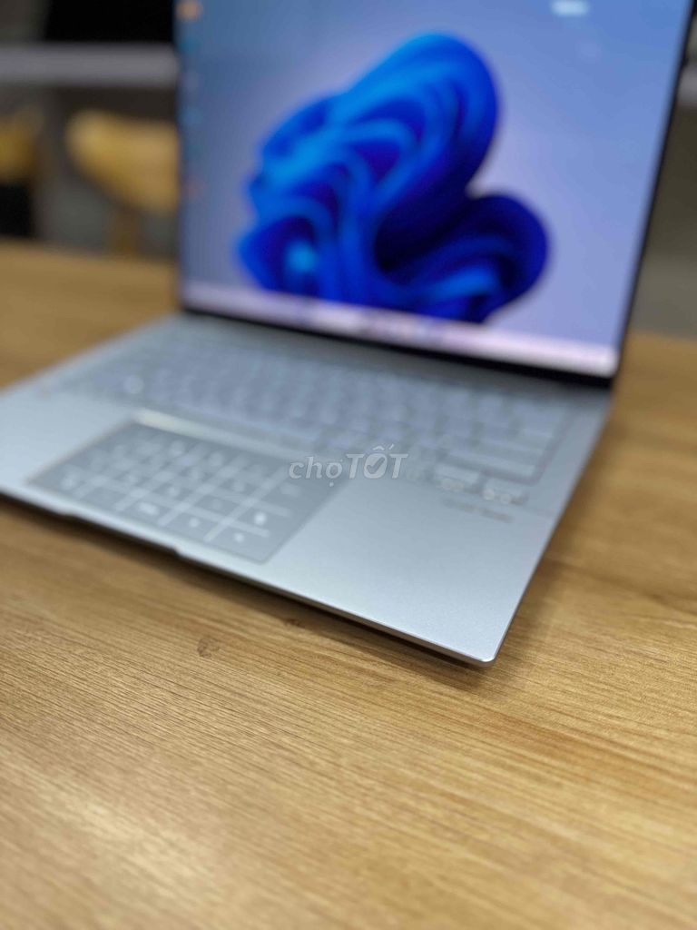 Asus Zenbook Utral 5 125H Bảo Hành 2027 Việt Nam. Mua bán Laptop tại Quận Hoàng Mai Hà Nội được đăng bởi Hoàng Bách Computer hình 1