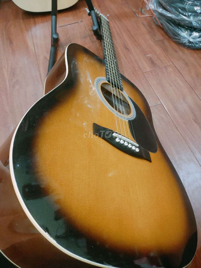 Guitar Acoustic Honey Bee W15