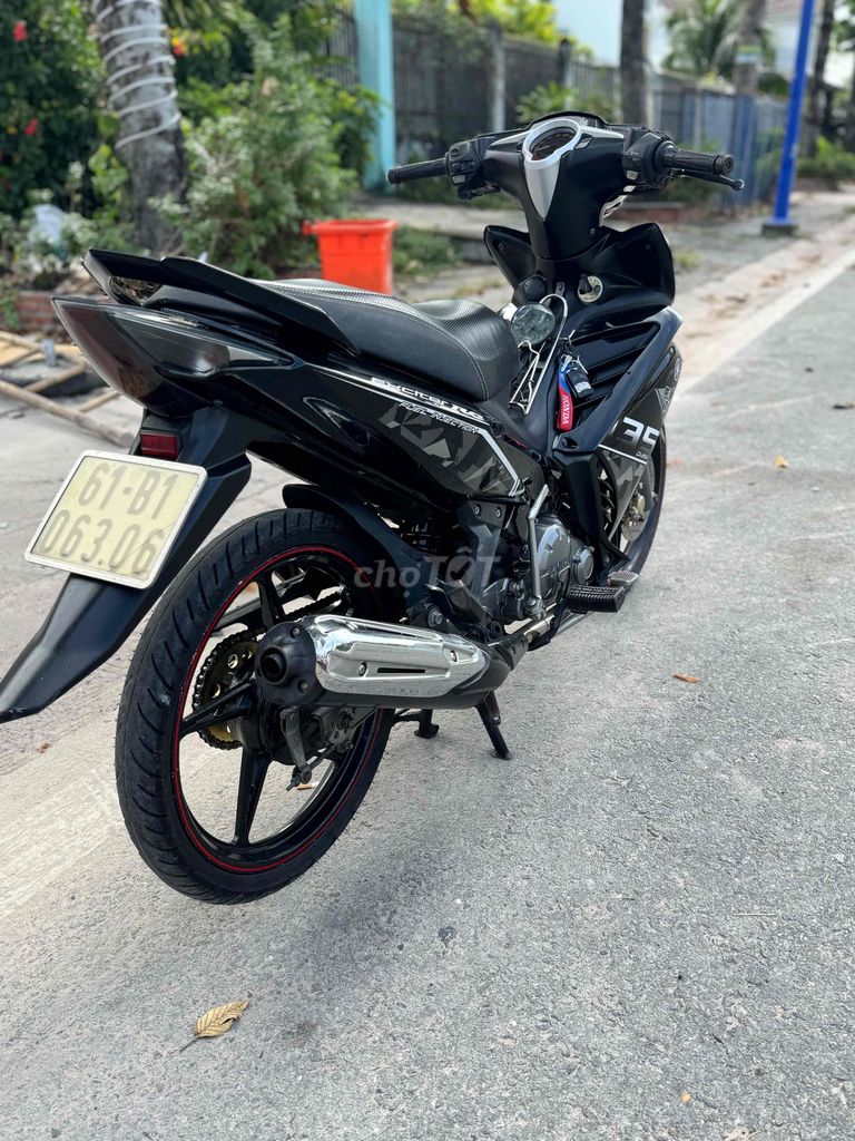 Yamaha Exciter RC Đen. Mua bán Xe máy tại Thành phố Thủ Dầu Một Bình Dương được đăng bởi hien pham hình 3