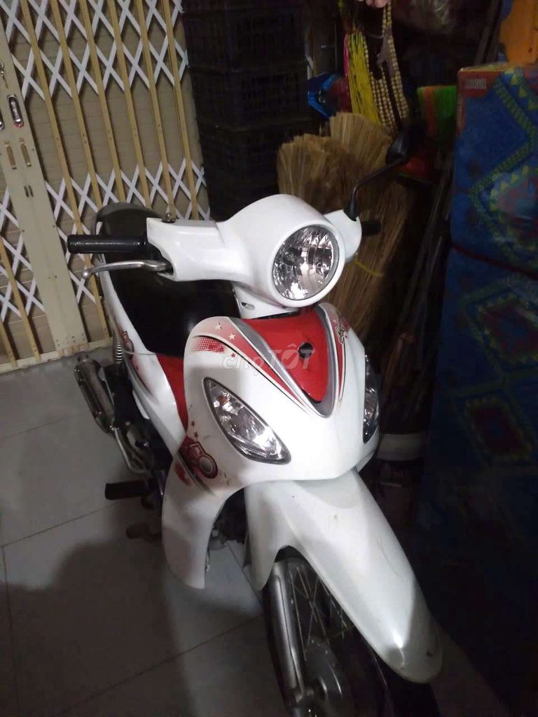 Xe số - Angela 50 - 2019 - Màu đỏ trắng - Còn mới. Mua bán Xe máy tại Thành phố Sóc Trăng Sóc Trăng được đăng bởi Quách Tú Hồng hình 1