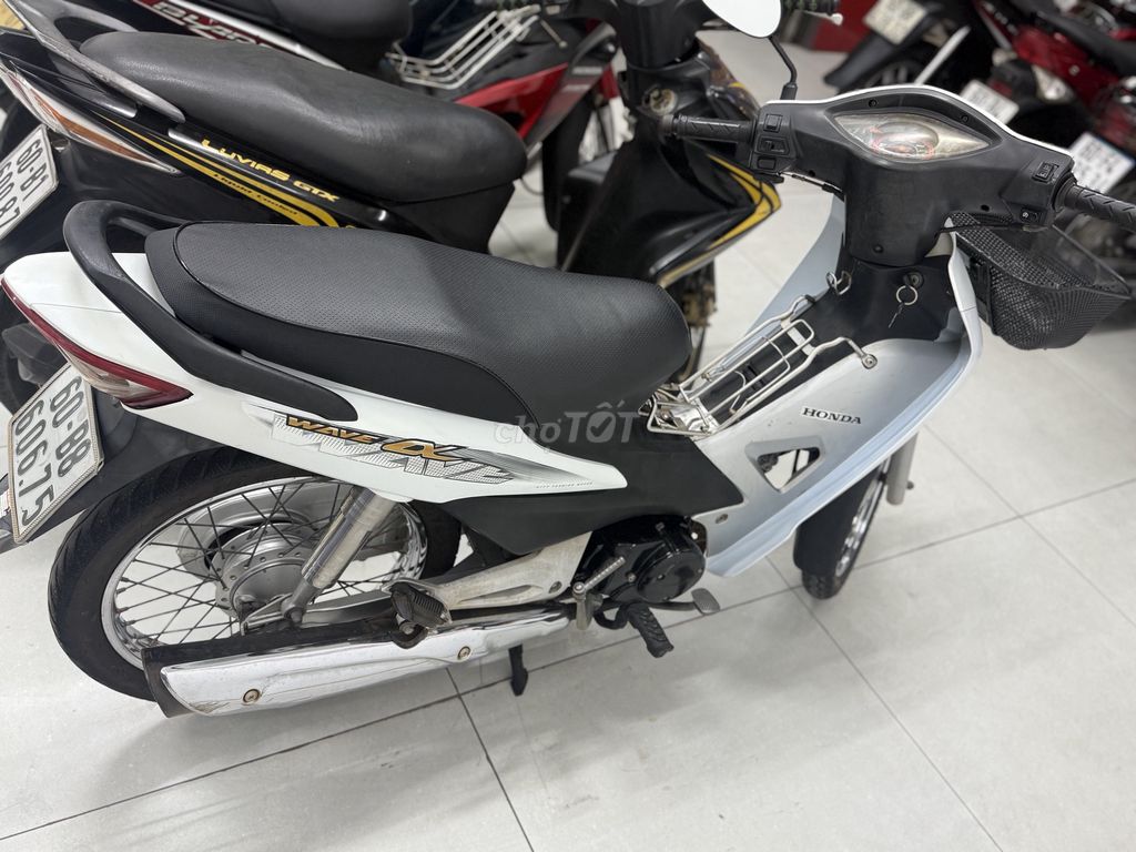 Honda Wave 100 2015 Trắng , Rin . 1 chủ. Mua bán Xe máy tại Huyện Trảng Bom Đồng Nai được đăng bởi Trần đình trung  hình 3