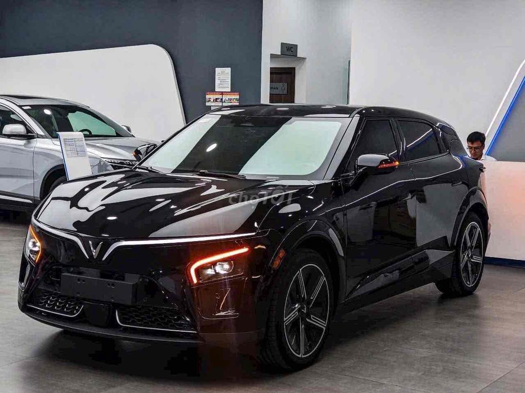 VF7 BAO NỢ XẤU-DOANH NGHIỆP-CÁ NHÂN 150TR NHẬN XE. Mua bán Ô tô tại Thị xã La Gi Bình Thuận được đăng bởi KỲ hình 3