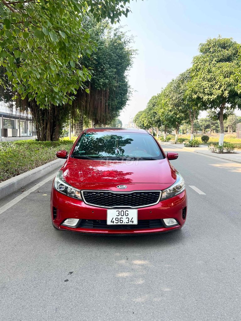 Kia Cerato 2017 1.6 AT - 98000 km