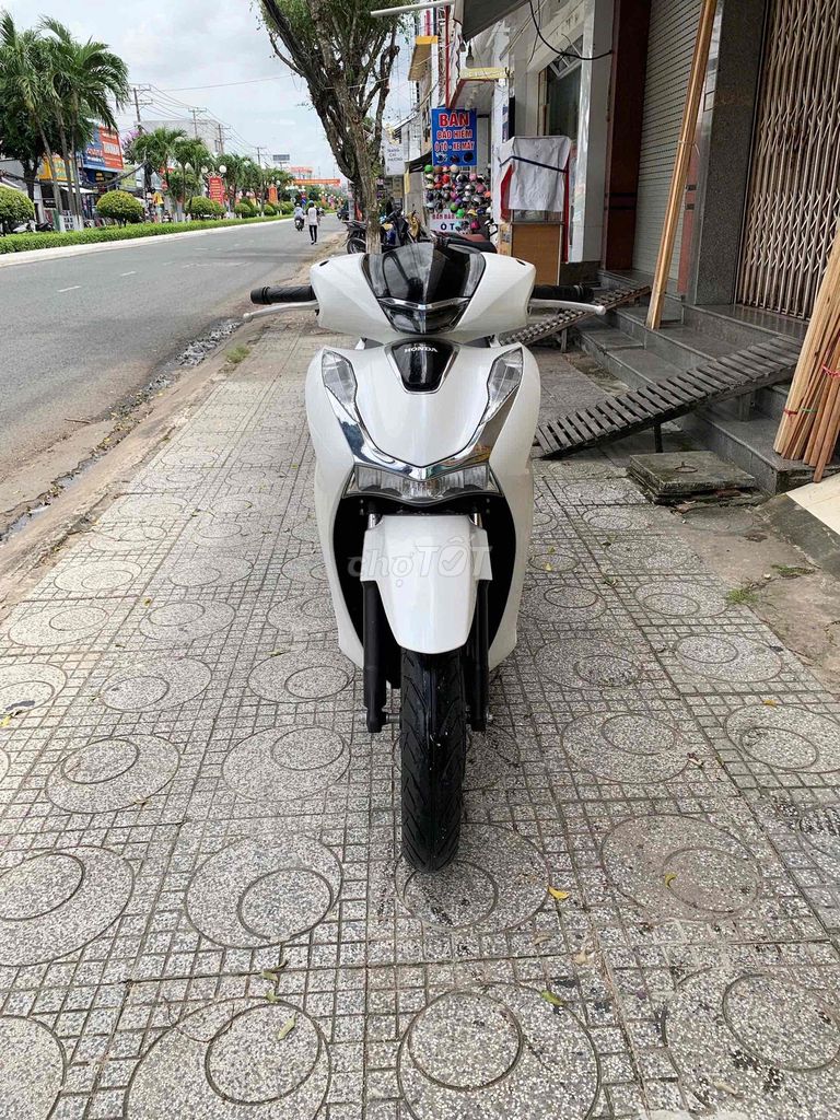 ✅✅ SH 125 CBS 2023 ODO THẤP MÁY ÊM RU VỎ THEO XE C. Mua bán Xe máy tại Thành phố Rạch Giá Kiên Giang được đăng bởi Kali  hình 1