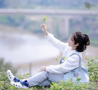Tuyết Nhung bđs Hoà Lạc