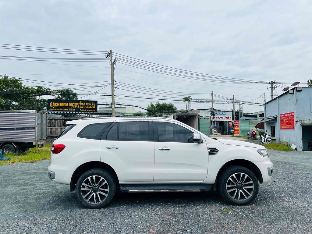 GĐ BÁN ĐỔI XE, EVEREST TITANIUM 1 CẦU 2019. Mua bán Ô tô tại Thành phố Thủ Đức Tp Hồ Chí Minh được đăng bởi Phước An hình 6