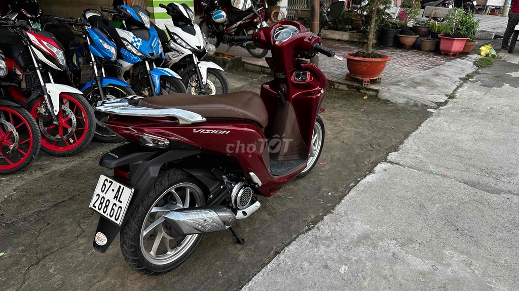 Honda Vision 2022 đỏ đen ( hỗ trợ góp ). Mua bán Xe máy tại Huyện Chợ Mới An Giang được đăng bởi Cửa hàng xe Thiên Phước 2 hình 19