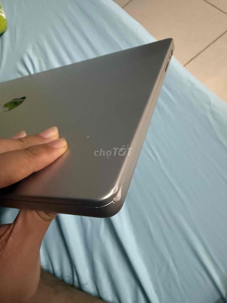 MacBook Pro 16 inch M2 Pro 2023 (12 CPU - 19 GPU -. Mua bán Laptop tại Quận Liên Chiểu Đà Nẵng được đăng bởi Lê Đại Thiên hình 1