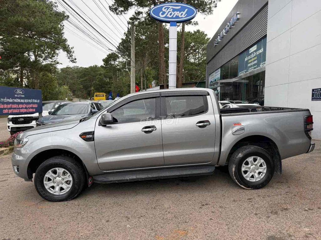 Ford Ranger 2019 XLS AT 4x2. TRẢ TRƯỚC 200 TRIỆU. Mua bán Ô tô tại Quận Bình Tân Tp Hồ Chí Minh được đăng bởi Huỳnh Thái Đảm hình 8