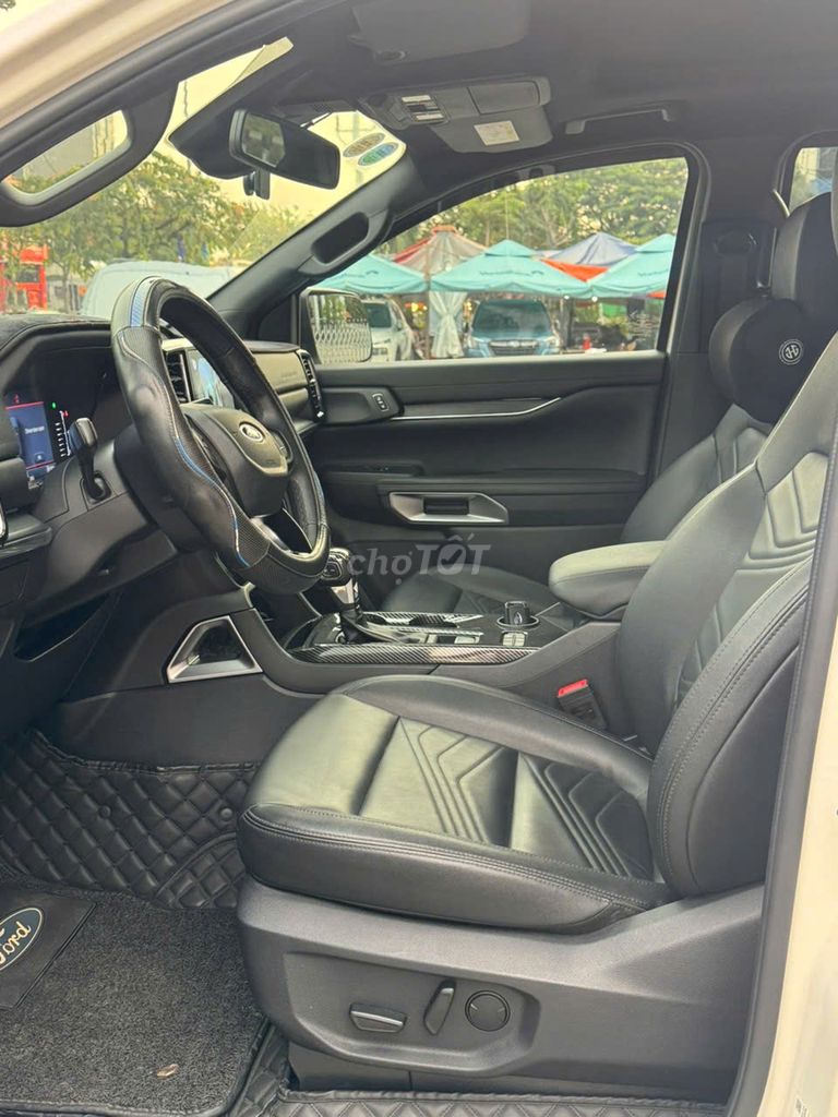 Ford Everest Titanium 2.0L 4x2 AT 2022- 20000 km. Mua bán Ô tô tại Quận 3 Tp Hồ Chí Minh được đăng bởi Trần Hoàng Long hình 11