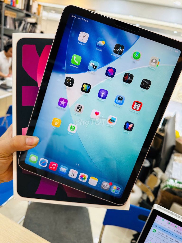 iPad Air 5 M1 256GB Chính hãng Fullbox full PK. Mua bán Máy tính bảng tại Quận Đống Đa Hà Nội được đăng bởi Thế Hoàng hình 1