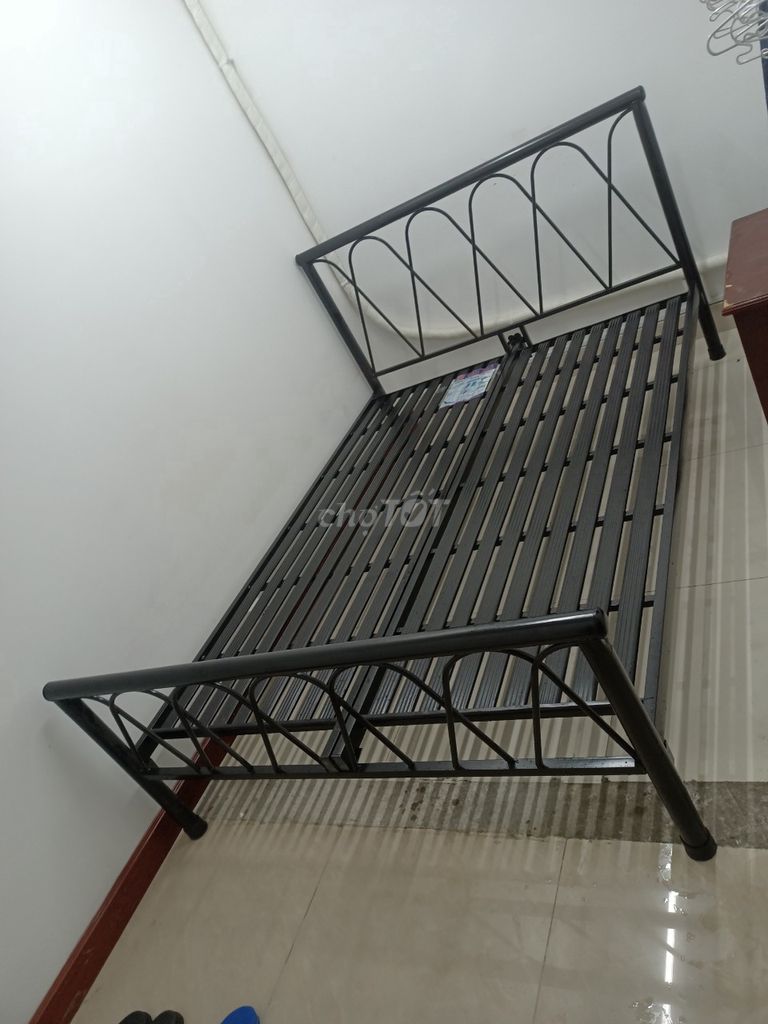 giường sắt kiểu lưới-sẵn đủ size miễn ship ráp