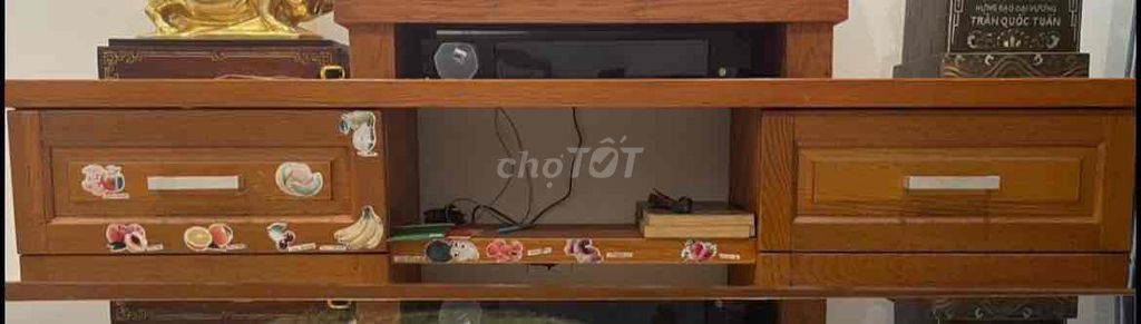 Tủ rượu gỗ tự nhiên Nâu. Mua bán Tủ, kệ gia đình tại Thành phố Thủ Đức Tp Hồ Chí Minh được đăng bởi Thuận Tâm hình 1