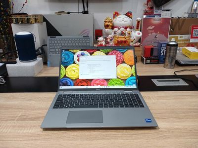 Dell Latitude 5530 i5 1235U 16GB 256GB 15.6 FHD. Mua bán Laptop tại Quận Tân Phú Tp Hồ Chí Minh được đăng bởi LAPTOPTOTVN