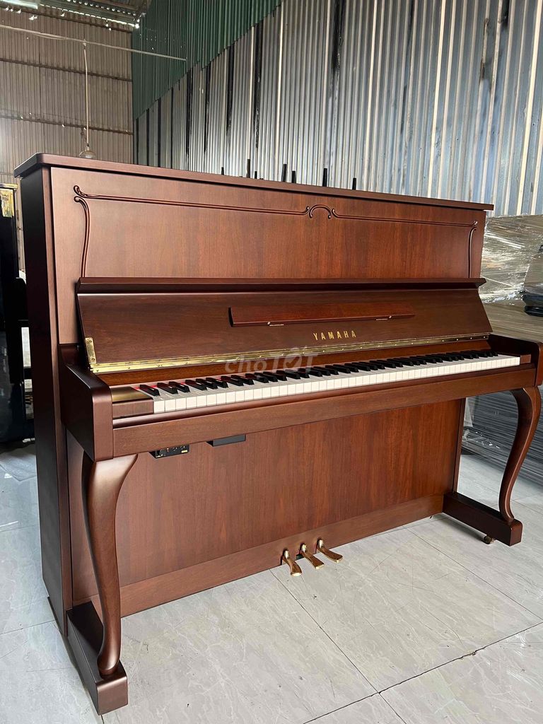 YAMAHA U10WNC