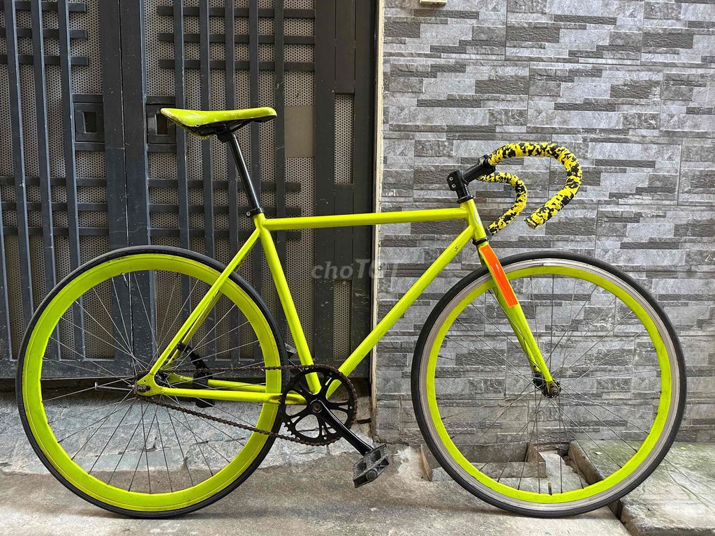 xe đạp fixgear thanh lý. Mua bán Xe đạp tại Quận Thanh Xuân Hà Nội được đăng bởi Nguyễn Hải Lâm hình 1