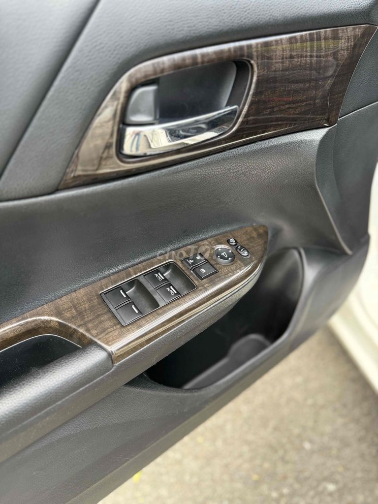 Honda Accord 2015 2.4At. Mua bán Ô tô tại Thành phố Thủ Đức Tp Hồ Chí Minh được đăng bởi Lê Nhường hình 7