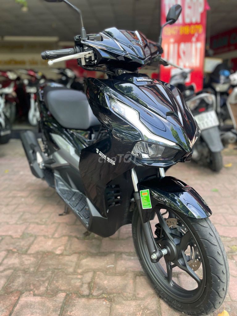 Honda Air Blade 125 2024 Đen 7000 km. Mua bán Xe máy tại Thành phố Biên Hòa Đồng Nai được đăng bởi Phương nguyễn  hình 3