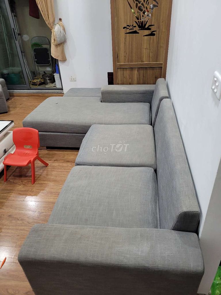 Cần bán nhanh ghế sofa chữ L giá rẻ.