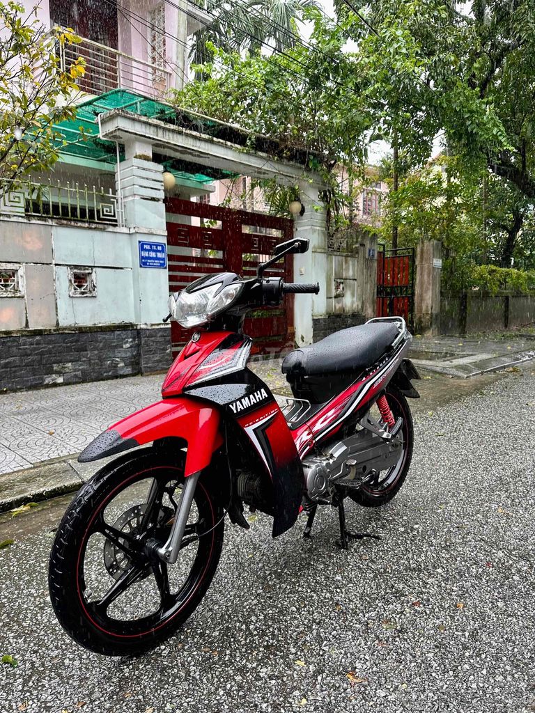 Sirius RC 2012 máy rin êm liên hệ ***. Mua bán Xe máy tại Thành phố Huế Thừa Thiên Huế được đăng bởi Xe Máy Trường An Phát hình 5